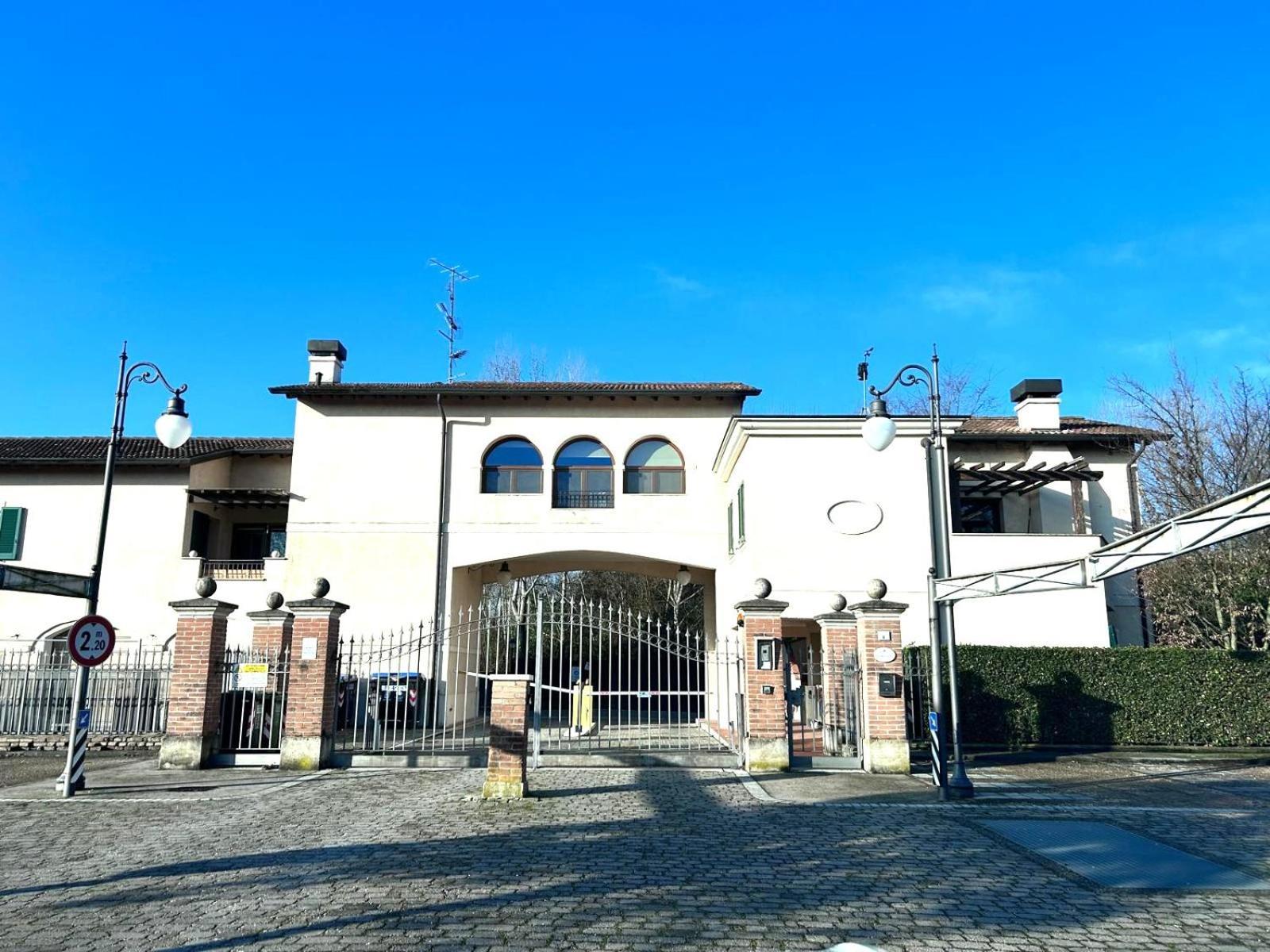 Garda Resort Village 11 Peschiera del Garda Ngoại thất bức ảnh