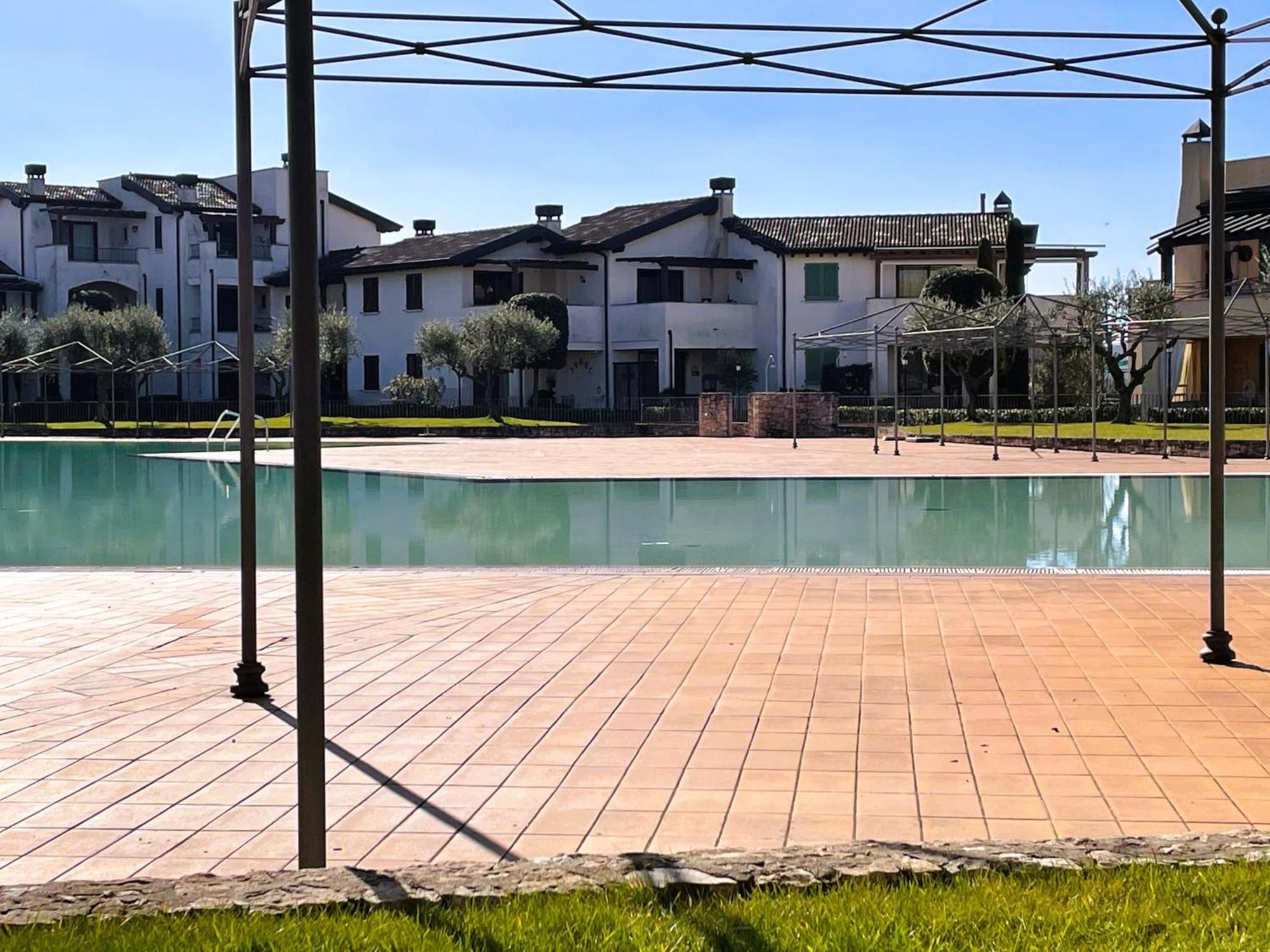 Garda Resort Village 11 Peschiera del Garda Ngoại thất bức ảnh