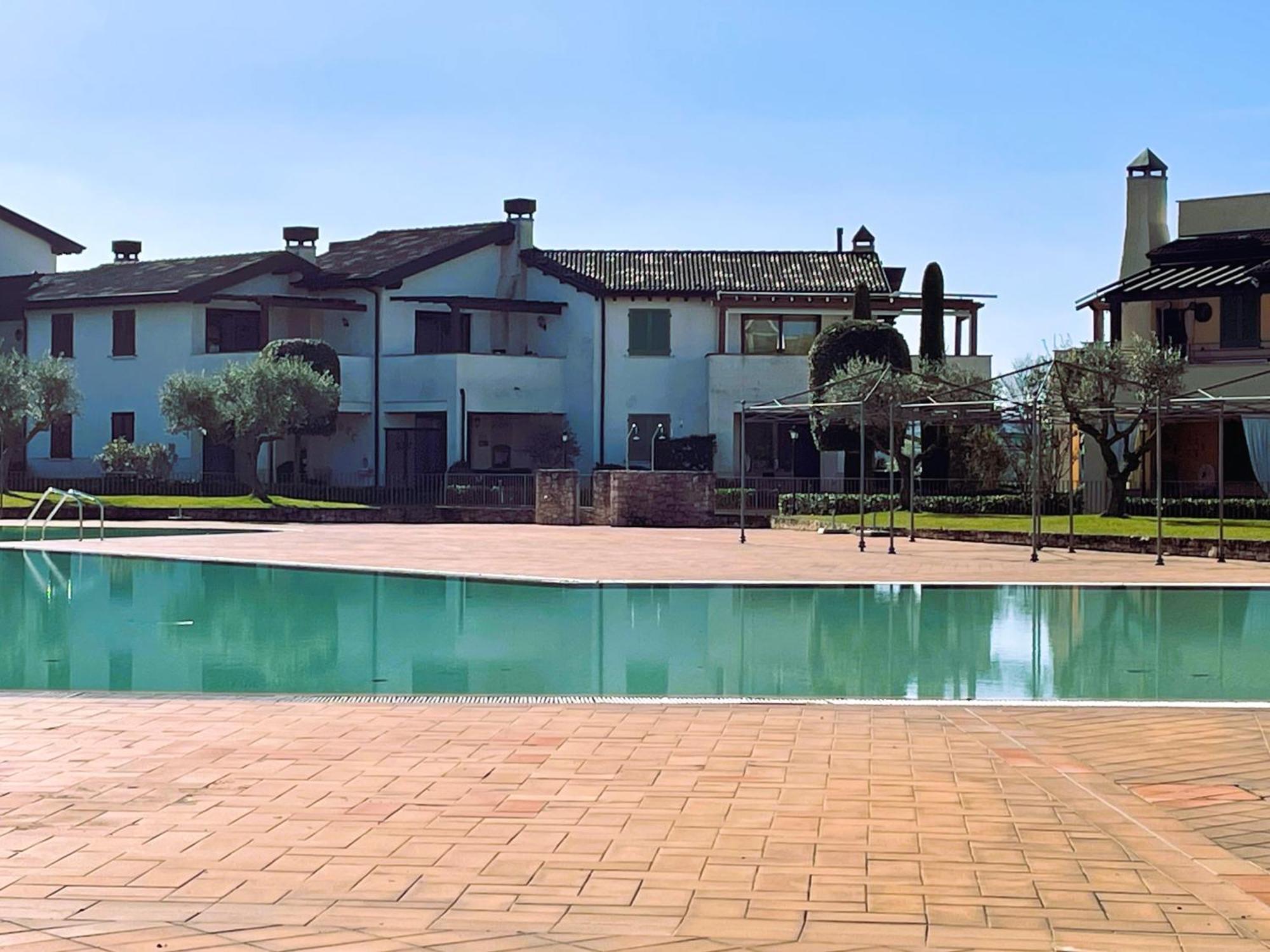 Garda Resort Village 11 Peschiera del Garda Ngoại thất bức ảnh